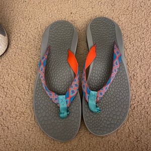 Chaco flip flops